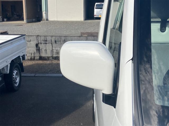 ミニキャブトラック 　４ＷＤ　軽トラック　ＭＴ　エアコン　運転席エアバッグ（8枚目）