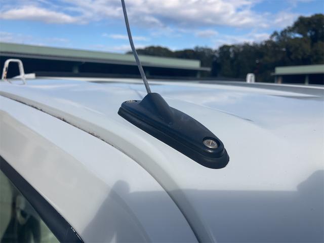 ミニキャブトラック 　４ＷＤ　軽トラック　ＭＴ　エアコン　運転席エアバッグ（10枚目）