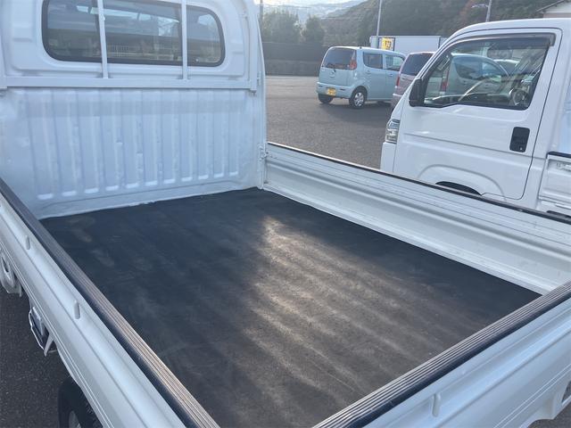 ミニキャブトラック 　４ＷＤ　軽トラック　ＭＴ　エアコン　運転席エアバッグ（29枚目）