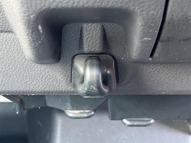 アクティトラック 　４ＷＤ　軽トラック　ＭＴ　キーレスエントリー　エアコン　パワーステアリング　パワーウィンドウ　運転席エアバッグ（48枚目）