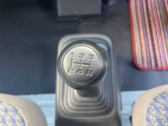 アクティトラック 　４ＷＤ　軽トラック　ＭＴ　キーレスエントリー　エアコン　パワーステアリング　パワーウィンドウ　運転席エアバッグ（49枚目）