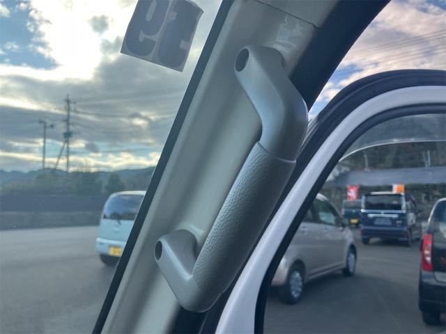 アクティトラック 　４ＷＤ　軽トラック　ＭＴ　キーレスエントリー　エアコン　パワーステアリング　パワーウィンドウ　運転席エアバッグ（57枚目）