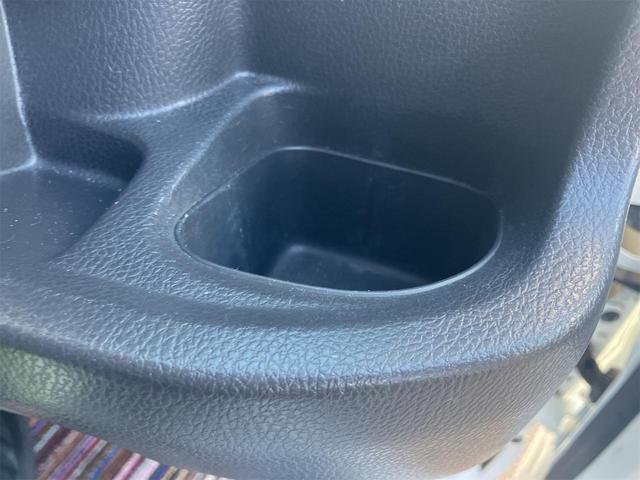 アクティトラック 　４ＷＤ　軽トラック　ＭＴ　キーレスエントリー　エアコン　パワーステアリング　パワーウィンドウ　運転席エアバッグ（59枚目）