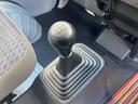 アクティトラック 　４ＷＤ　軽トラック　ＭＴ　キーレスエントリー　エアコン　パワーステアリング　パワーウィンドウ　運転席エアバッグ（5枚目）