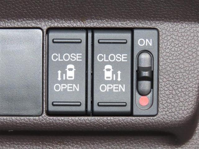 フリードハイブリッド ハイブリッド・Ｇホンダセンシング　運転席エアバッグ　ダブルエアバック　追突被害軽減ブレーキ　横滑り防止システム　整備記録簿　リヤカメラ　地デジ　ミュージックプレイヤー接続可　スマートキープッシュスタート　ＡＢＳ　パワーウインドウ（14枚目）
