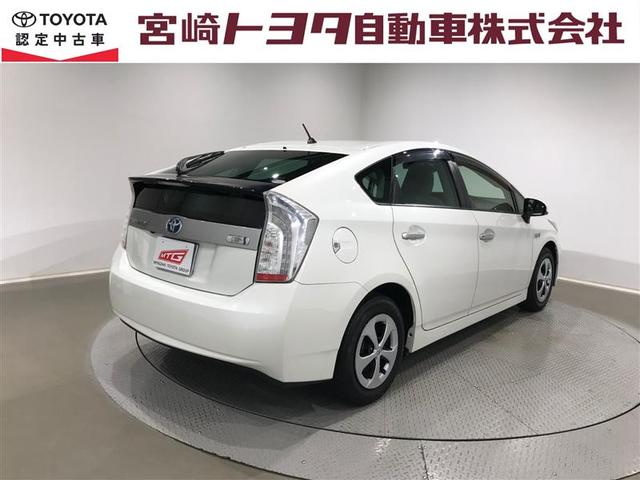 プリウスＰＨＶ Ｓ　ワンセグ　横滑り防止装置　ドラレコ　オートエアコン　バックカメラ　ナビＴＶ　ＥＴＣ　盗難防止装置　ＤＶＤ再生可能　スマートキー　ＡＢＳ　カーテンエアバッグ　パワステ　アルミホイール　エアバッグ（39枚目）