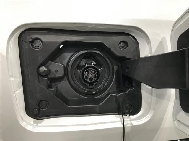 ＲＡＶ４　ＰＨＶ Ｚ　衝突軽減　フルセグＴＶ　ＬＥＤヘッドライト　オートクルーズコントロール　パワーシート　ドラレコ　ナビＴＶ　４ＷＤ　スマートキー　オートエアコン　ＥＴＣ　アルミホイール　バックカメラ　メモリーナビ（18枚目）