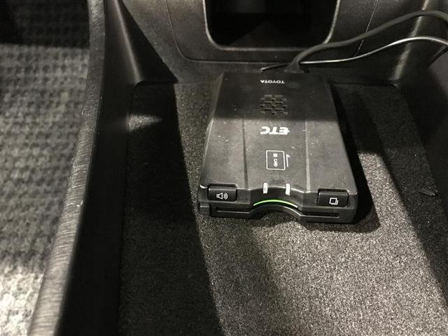 プリウス S Bモニタ- フルセグ地デジ AUX接続可 インテリキー HDDナビゲーション デュアルエアバック エアB イモビライザー DVD再生可能 ナビTV AUTOエアコン 横スベリ防止 アルミホイール(10枚目)