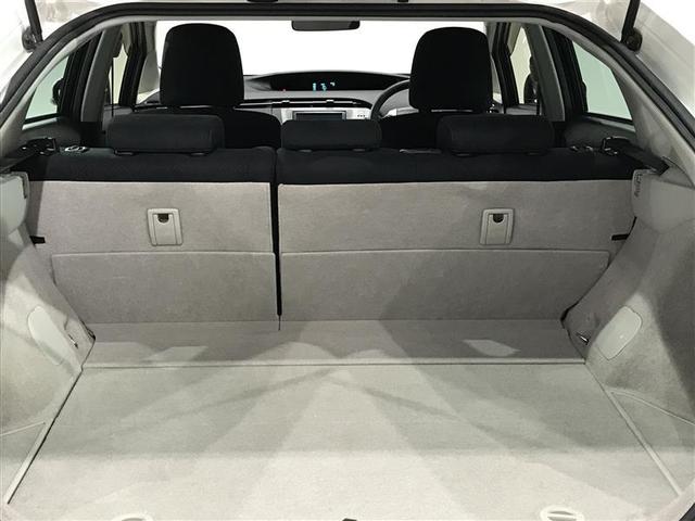 プリウス S Bモニタ- フルセグ地デジ AUX接続可 インテリキー HDDナビゲーション デュアルエアバック エアB イモビライザー DVD再生可能 ナビTV AUTOエアコン 横スベリ防止 アルミホイール(27枚目)