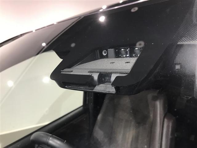 エスクァイア ハイブリッドGi プレミアムパッケージ 地上デジタル 衝突被害軽減 LEDライト Bカメラ クルコン スマートキー メモリナビ ナビ&TV キーレス ドラレコ 盗難防止装置 DVD再生 ABS 3列シート ETC アルミ オートエアコン(3枚目)