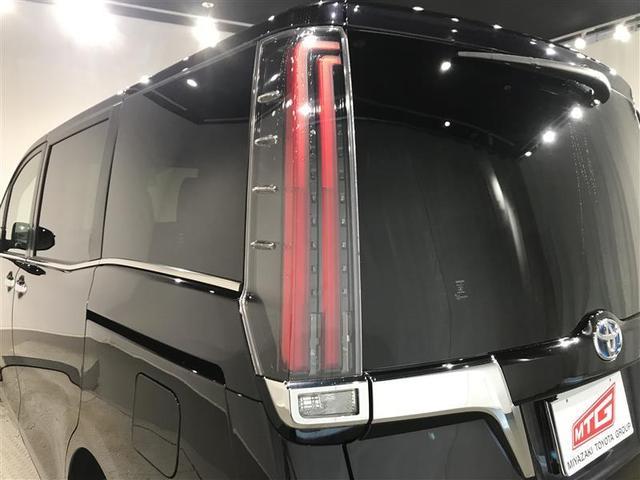 エスクァイア ハイブリッドGi プレミアムパッケージ 地上デジタル 衝突被害軽減 LEDライト Bカメラ クルコン スマートキー メモリナビ ナビ&TV キーレス ドラレコ 盗難防止装置 DVD再生 ABS 3列シート ETC アルミ オートエアコン(37枚目)