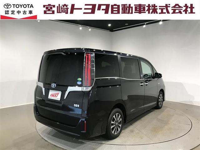 エスクァイア ハイブリッドGi プレミアムパッケージ 地上デジタル 衝突被害軽減 LEDライト Bカメラ クルコン スマートキー メモリナビ ナビ&TV キーレス ドラレコ 盗難防止装置 DVD再生 ABS 3列シート ETC アルミ オートエアコン(39枚目)