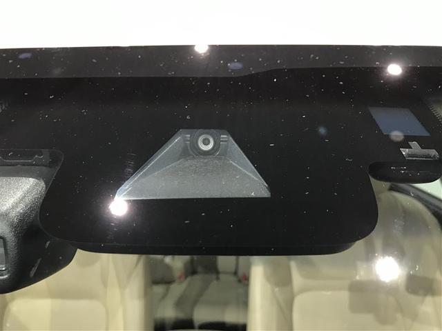 クラウンハイブリッド ロイヤルサルーンＧ　Ｂモニター　ＬＥＤヘッド　オートエアコン　ナビＴＶ　電動シート　フルセグＴＶ　盗難防止システム　ＡＵＸ　メモリーナビ　ドラレコ　キーレス　パワーウィンドウ　アルミホイール　横滑り防止装置　ＥＴＣ　ＰＳ（3枚目）