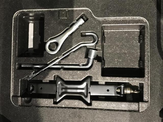 ルーミー カスタムＧ　アイドリング　両側電動ＳＤ　ＬＥＤヘット　バックビューモニター　衝突回避ブレーキ　地デジ　スマートキー　メモリナビ　クルーズコントロール　点検記録簿　ＤＶＤ　オートエアコン　アルミホイール　ナビ＆ＴＶ（25枚目）