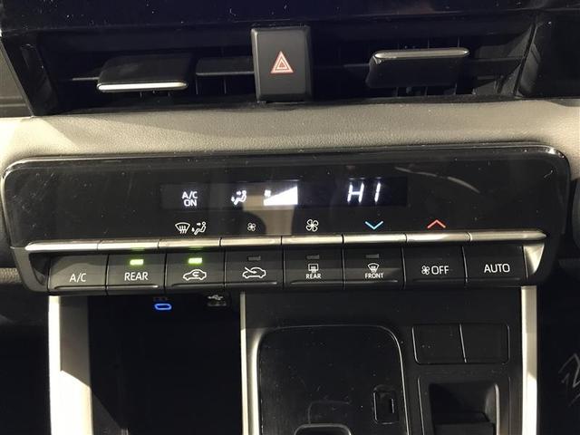 ヴォクシー ハイブリッドＳ－Ｇ　リアオートエアコン　１００Ｖ電源　ナビ　クルコン　Ｂカメラ　横滑防止装置　ＬＥＤヘッド　ＥＴＣ車載器　キーレス　アルミホイール　３列シート　スマートキー　ミュージックプレイヤー接続可　メモリーナビ（18枚目）