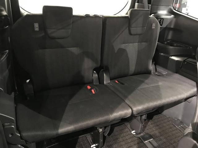 ヴォクシー ハイブリッドＳ－Ｇ　リアオートエアコン　１００Ｖ電源　ナビ　クルコン　Ｂカメラ　横滑防止装置　ＬＥＤヘッド　ＥＴＣ車載器　キーレス　アルミホイール　３列シート　スマートキー　ミュージックプレイヤー接続可　メモリーナビ（31枚目）