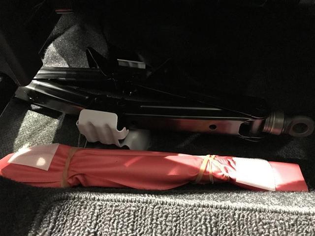 ライズ Z 誤発進抑制機能 エアコン スマートキー&プッシュスタート 地デジTV ドライブレコーダ VSA 盗難防止装置 ミュージックプレイヤー接続可 アイドリングストップ機能 クルコン バックモニター キーレス(24枚目)