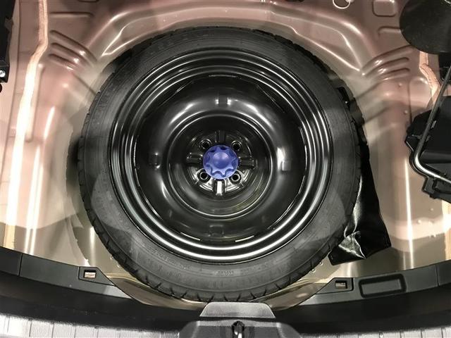 ヴィッツ ハイブリッドＦ　アミー　ＴＳＳ　スマートキー　バックモニター　オートエアコン　フルセグＴＶ　ＥＴＣ　エアバッグ　盗難防止装置　ＡＢＳ　キーレス　ミュージックプレイヤー接続可　横滑り防止機能（23枚目）