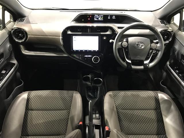 アクア クロスオーバー　グラム　セキュリティアラーム　点検記録簿　ＤＶＤ再生　ＬＥＤヘッドランプ　バックカメラ　メモリーナビ　ＥＴＣ　ドラレコ　アルミ　ナビ＆ＴＶ　横滑り防止　キーレス　エアバック　ミュージックプレイヤー接続可（2枚目）