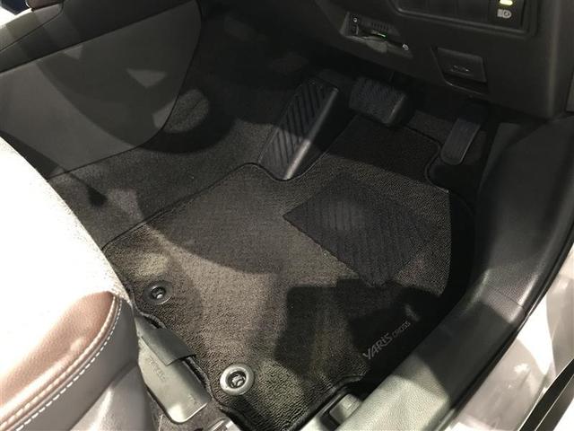 ヤリスクロス ハイブリッドZ ドライブレコーダ インテリジェントキー アルミホイル LEDライト リアカメラ クルーズコントロール 整備記録簿 横滑り防止システム ナビTV メモリーナビゲーション 電動シ-ト パワステ キーフリー(21枚目)