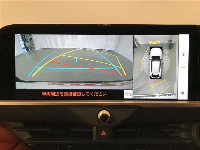 クラウンスポーツ ＲＳ　記録簿　サンルーフ　メモリーナビ　ナビＴＶ　地デジ　バックカメラ　ＥＴＣ　ミュージックプレイヤー接続可　パワーシート　クルーズコントロール　盗難防止装置　横滑り防止機能　キーレス　スマートキー（7枚目）