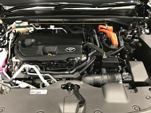 クラウンスポーツ ＲＳ　記録簿　サンルーフ　メモリーナビ　ナビＴＶ　地デジ　バックカメラ　ＥＴＣ　ミュージックプレイヤー接続可　パワーシート　クルーズコントロール　盗難防止装置　横滑り防止機能　キーレス　スマートキー（29枚目）