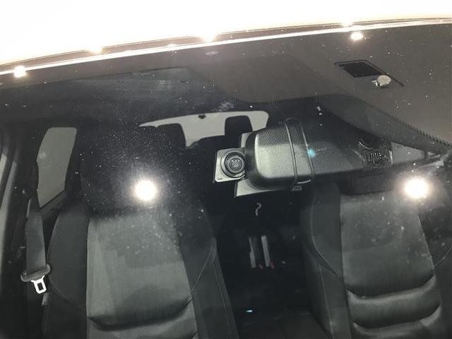 ＣＸ－８ ２５Ｓ　プロアクティブ　パワーウィンドウ　ＤＶＤ　点検記録簿　オートクルーズコントロール　ＡＢＳ　パワーシート　ＬＥＤライト　ドラレコ　バックカメラ　ＥＴＣ　助手席エアバッグ　３列シート　アイドリングストップ　インテリキー（5枚目）