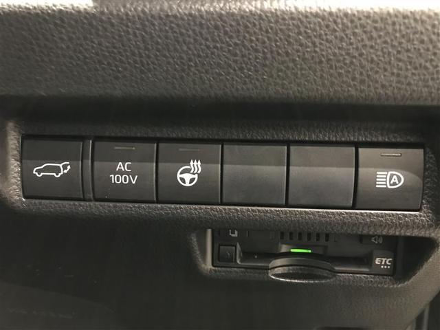 RAV4 ハイブリッドG 衝突被害軽減装置 ドライブレコーダ パノラマサンルーフ AC100V電源 バックモニター 地デジTV LEDヘッドライト スマキー 電動シ-ト AWD TVナビ パワステ 横滑り防止装置 クルコン(4枚目)