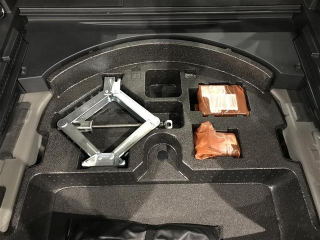 RAV4 ハイブリッドG 衝突被害軽減装置 ドライブレコーダ パノラマサンルーフ AC100V電源 バックモニター 地デジTV LEDヘッドライト スマキー 電動シ-ト AWD TVナビ パワステ 横滑り防止装置 クルコン(28枚目)