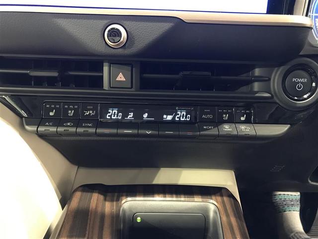 クラウンクロスオーバー Ｇアドバンスド・レザーパッケージ　ＴＳＳ　レザー　フルセグＴＶ　パワーシート　ＬＥＤヘッドライト　クルーズコントロール　Ｂカメラ　エアロ　ドライブレコーダ　オートエアコン　アルミホイル　ＥＴＣ付　横滑り防止装置　４ＷＤ　ＴＶ　ＡＢＳ（21枚目）