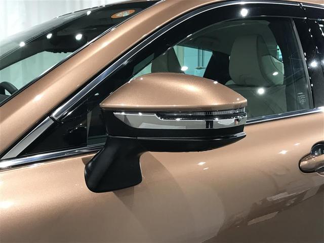 クラウンクロスオーバー Ｇアドバンスド・レザーパッケージ　ＴＳＳ　レザー　フルセグＴＶ　パワーシート　ＬＥＤヘッドライト　クルーズコントロール　Ｂカメラ　エアロ　ドライブレコーダ　オートエアコン　アルミホイル　ＥＴＣ付　横滑り防止装置　４ＷＤ　ＴＶ　ＡＢＳ（34枚目）