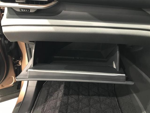 クラウンクロスオーバー Ｇアドバンスド　衝突軽減装置　フルセグテレビ　クルコン　横滑防止装置　ドライブレコーダー　ＬＥＤヘッドライト　記録簿　Ｂカメラ　Ｐシート　ＥＴＣ　オートエアコン　ＡＣ１００Ｖ電源　ＡＵＸ　エアバッグ　４ＷＤ　キーレス（23枚目）