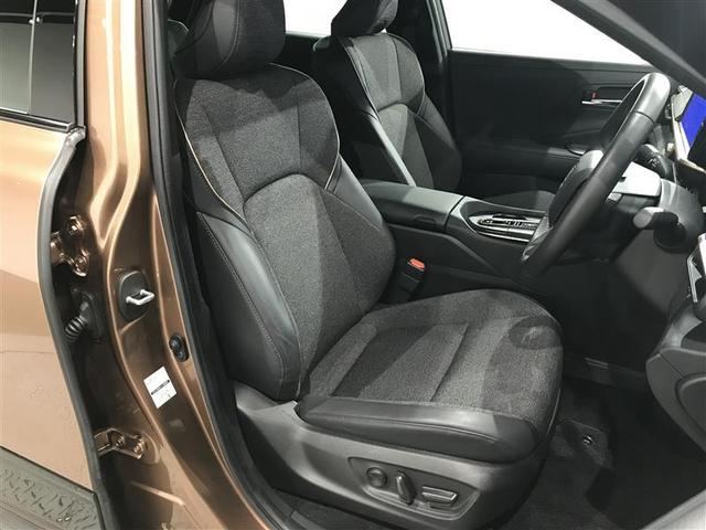 クラウンクロスオーバー Ｇアドバンスド　衝突軽減装置　フルセグテレビ　クルコン　横滑防止装置　ドライブレコーダー　ＬＥＤヘッドライト　記録簿　Ｂカメラ　Ｐシート　ＥＴＣ　オートエアコン　ＡＣ１００Ｖ電源　ＡＵＸ　エアバッグ　４ＷＤ　キーレス（29枚目）