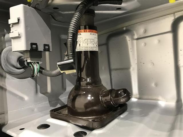 レジアスエースバン ロングスーパーＧＬ　ナビ＆ＴＶ　リアクーラー　盗難防止システム　地デジ　運転席エアバッグ　ＬＥＤヘッドランプ　キーレスリモコン　メモリーナビ　ＤＶＤ再生　エアコン　パワーウインドウ　ＥＴＣ　バックカメラ　ＡＢＳ（23枚目）