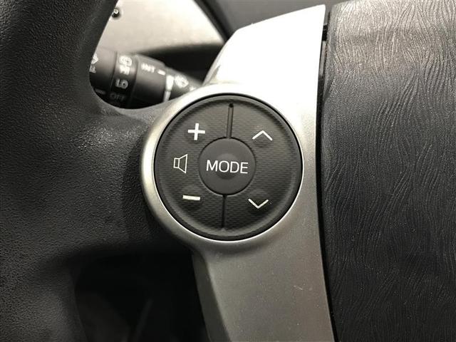 プリウス Ｓ　Ｂモニタ－　フルセグ地デジ　ＡＵＸ接続可　インテリキー　デュアルエアバック　エアＢ　イモビライザー　ドライブレコ－ダ－　ＤＶＤ再生可能　ナビＴＶ　ＡＵＴＯエアコン　横スベリ防止　アルミホイール　ＡＢＳ（8枚目）