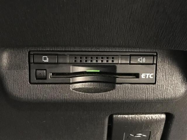 プリウス Ｓ　Ｂモニタ－　フルセグ地デジ　ＡＵＸ接続可　インテリキー　デュアルエアバック　エアＢ　イモビライザー　ドライブレコ－ダ－　ＤＶＤ再生可能　ナビＴＶ　ＡＵＴＯエアコン　横スベリ防止　アルミホイール　ＡＢＳ（10枚目）