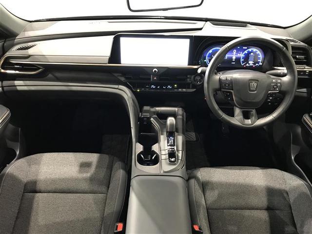 クラウンクロスオーバー Ｇアドバンスド　衝突軽減装置　フルセグテレビ　クルコン　横滑防止装置　ドライブレコーダー　ＬＥＤヘッドライト　記録簿　Ｂカメラ　Ｐシート　ＥＴＣ　オートエアコン　ＡＣ１００Ｖ電源　ＡＵＸ　エアバッグ　４ＷＤ　キーレス（2枚目）