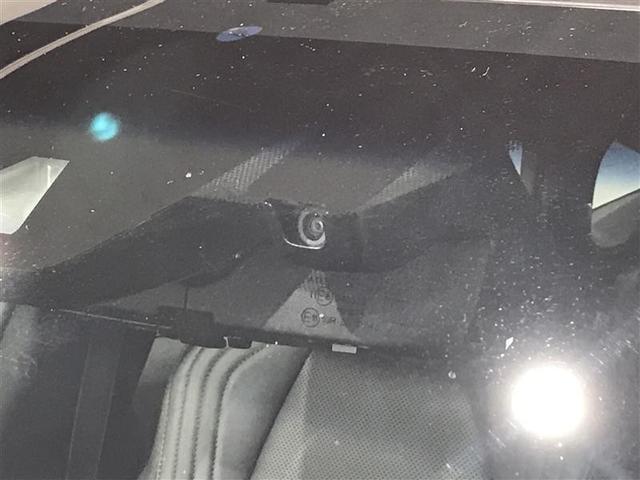 ハリアーハイブリッド Ｚ　レザーパッケージ　リヤカメラ　ムーンルーフ　スマートキ　本革　横滑り防止機能　盗難防止装置　ＡＢＳ　キーフリーシステム　電動パワーシート　アルミホイール　ＬＥＤランプ　記録簿　ナビ＆ＴＶ　メディアプレイヤー接続（4枚目）