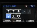 ノア Ｘ　ディライトプラス　１オーナー　Ｗ電動スライド　メモリナビ　盗難防止装置　スマートキー　ＬＥＤヘッドライト　リアオートエアコン　カラーバックモニター　ナビＴＶ　ＥＴＣ　ＤＶＤ　キーフリー　オートエアコン　ウォークスルー（4枚目）