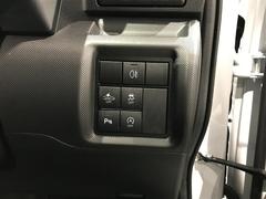 �ڥ��ꥢ��󥹥��ʡ����ܤ����ξ㳲ʪ���Τ��Ʋ��Ƕ����Ƥ���륯�ꥢ��󥹥��ʡ��դ��������ɻߤ˷Ҥ���ޤ��� 4