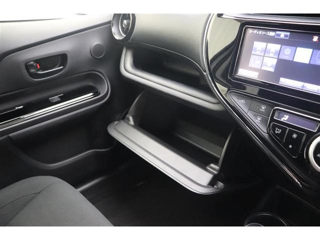 アクア Sスタイルブラック AUX端子 記録簿あり バックモニタ- 地デジフルセグ ナビTV イモビライザー LEDライト スマートキープッシュスタート 1オーナー ETC付き Wエアバッグ キーフリ メモリーナビゲーション(27枚目)