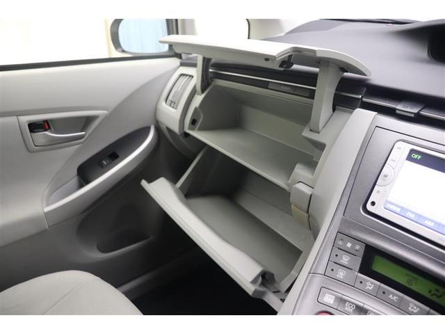 プリウス Ｓ　Ｂモニタ－　ＡＵＸ接続可　インテリキー　デュアルエアバック　エアＢ　イモビライザー　ナビＴＶ　ＡＵＴＯエアコン　横スベリ防止　アルミホイール　ＥＴＣ装備　ＡＢＳ　サイドエアバッグ　パワーステアリング（22枚目）