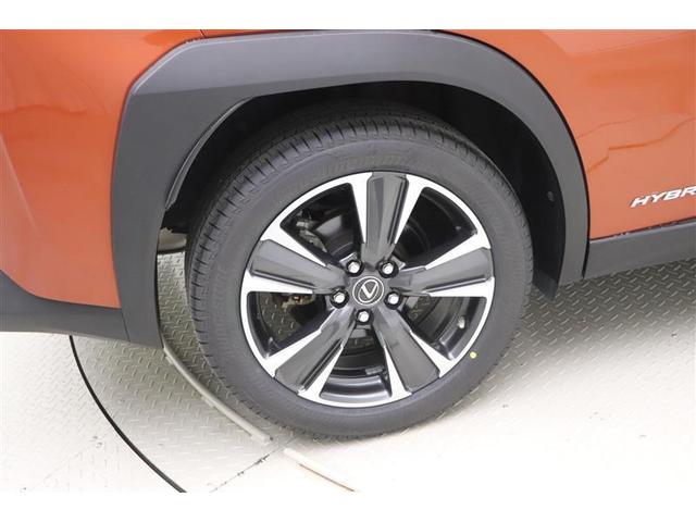 ＵＸ ＵＸ２５０ｈ　バージョンＬ　衝突軽減装置　Ｂカメラ　レザーシート　ＥＴＣ　ＬＥＤヘッドライト　クルーズコントロール　ドラレコ　ＤＶＤ再生　ミュージックプレイヤー接続可　エアバッグ　スマートキー　メモリーナビ　助手席エアバッグ（8枚目）