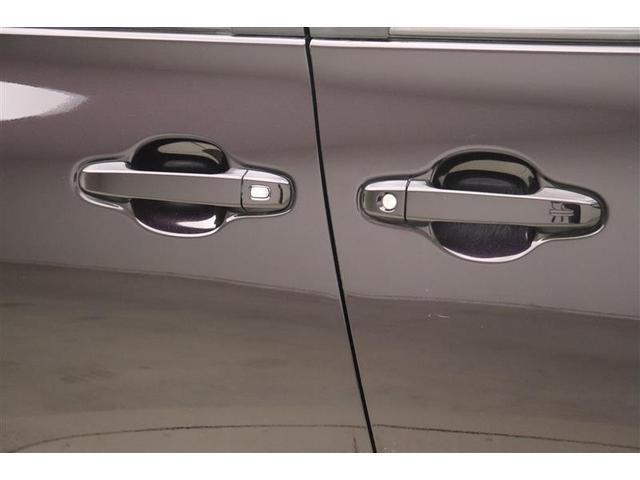 シエンタ ハイブリッドG クエロ 点検記録簿 地デジTV 盗難防止 横滑り防止 LEDライト スマートキー ETC バックモニタ DVD オ-トエアコン AUX メモリ-ナビ エアバッグ AW 3列シート ナビ&TV ABS(8枚目)