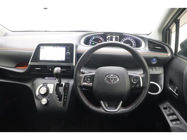 シエンタ ハイブリッドG クエロ 点検記録簿 地デジTV 盗難防止 横滑り防止 LEDライト スマートキー ETC バックモニタ DVD オ-トエアコン AUX メモリ-ナビ エアバッグ AW 3列シート ナビ&TV ABS(10枚目)