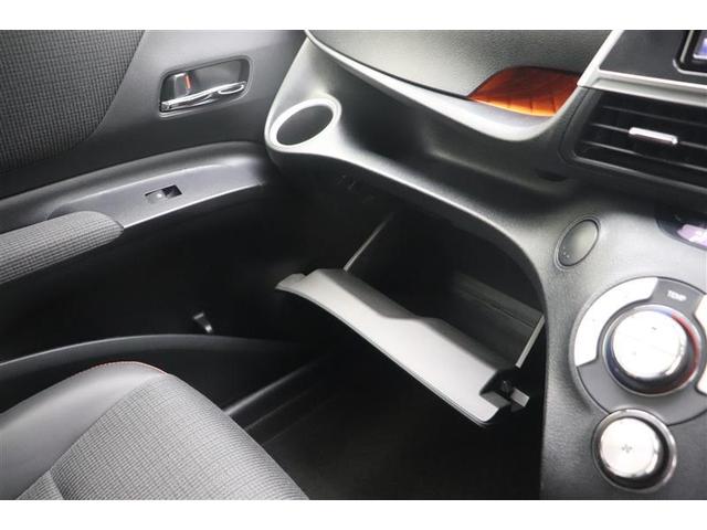 シエンタ ハイブリッドG クエロ 点検記録簿 地デジTV 盗難防止 横滑り防止 LEDライト スマートキー ETC バックモニタ DVD オ-トエアコン AUX メモリ-ナビ エアバッグ AW 3列シート ナビ&TV ABS(27枚目)