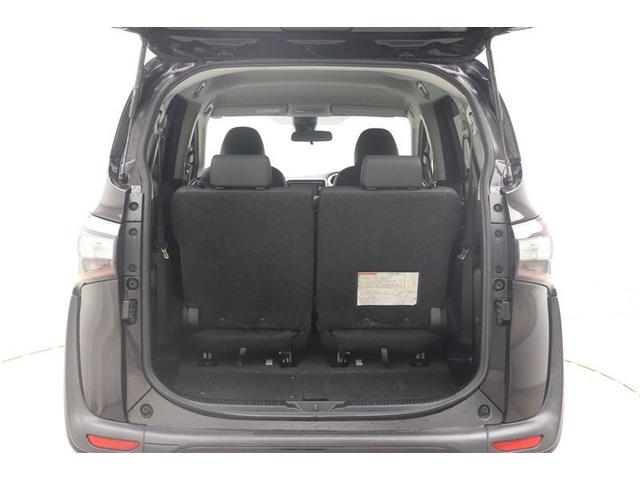 シエンタ ハイブリッドG クエロ 点検記録簿 地デジTV 盗難防止 横滑り防止 LEDライト スマートキー ETC バックモニタ DVD オ-トエアコン AUX メモリ-ナビ エアバッグ AW 3列シート ナビ&TV ABS(34枚目)