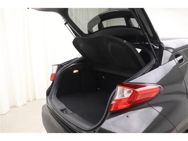 Ｃ－ＨＲ Ｓ　Ｂモニター　エアコン　パワーウィンドウ　横滑り防止　スマートＫＥＹ　クルコン　エアバッグ　パワーステアリング　ＡＢＳ　ＥＴＣ車載器　１オーナー　イモビ　メモリ－ナビ　アルミホイール　ＷＳＲＳ　ＤＶＤ（34枚目）