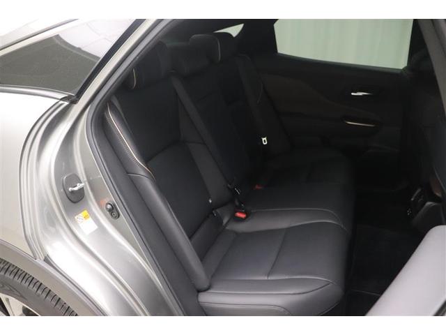 �㕔���Ȃ������X�y�[�X�͂�������m�ۂ���Ă��āA��Ƃ�̍L���ł���