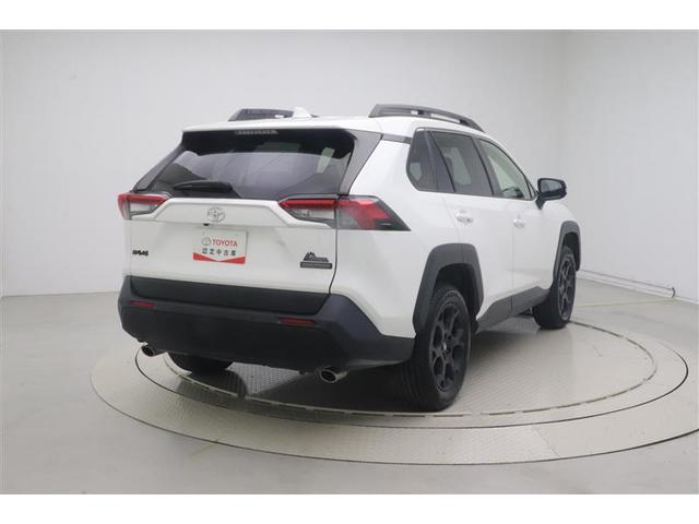 RAV4 アドベンチャー オフロードパッケージII AC100 横滑り防止装置 地デジ 衝突被害軽減ブレーキ バックモニター 本革シート ドライブレコーダー メモリーナビ ワンオーナー アルミホイール オートクルーズコントロール LEDヘッドランプ(4枚目)